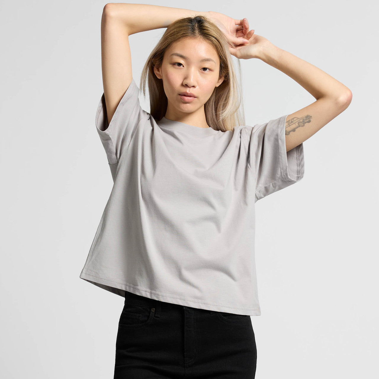 Wo's Martina Tee – T-Shirt - BACK