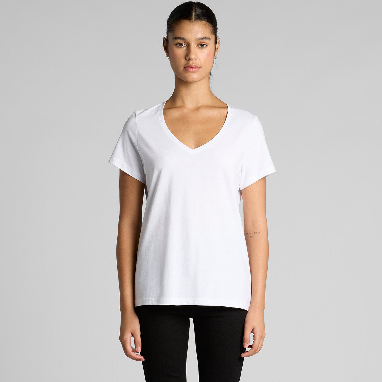Wo's Maple V Neck Tee – T-Shirt - MAIN