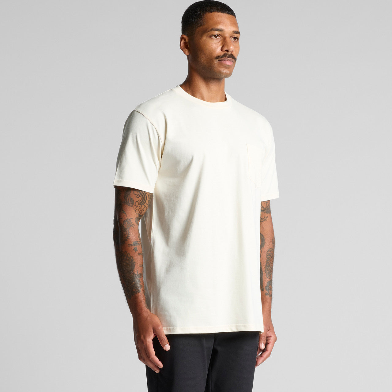 Classic Pocket Tee – T-Shirt - TURN