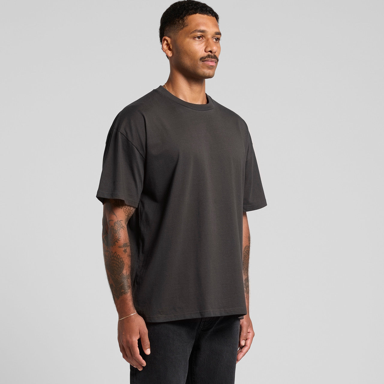 Classic Oversized Tee – T-Shirt - TURN
