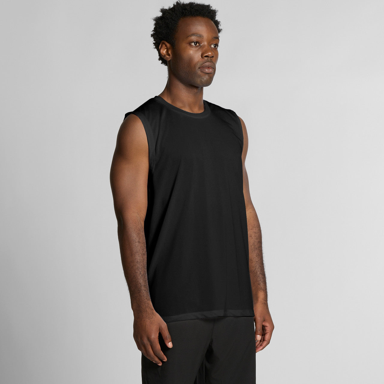Staple Active Tank – Tank Top - TURN