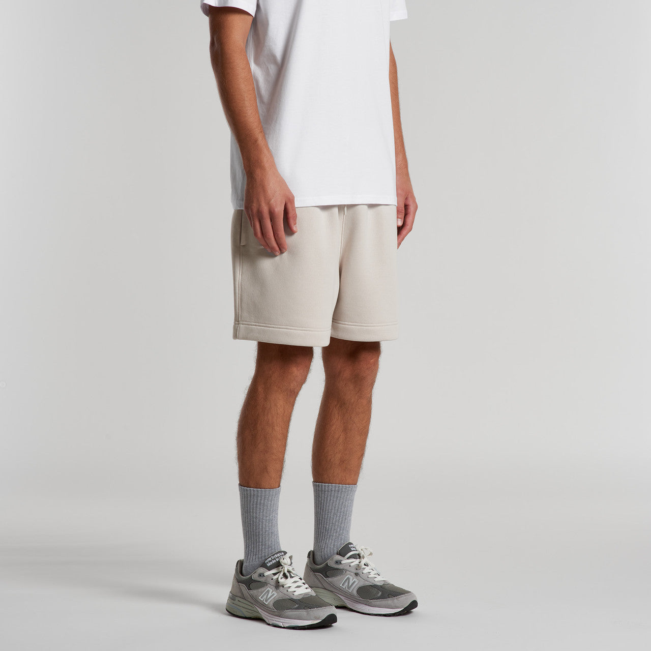 Relax Track Shorts 18" - TURN