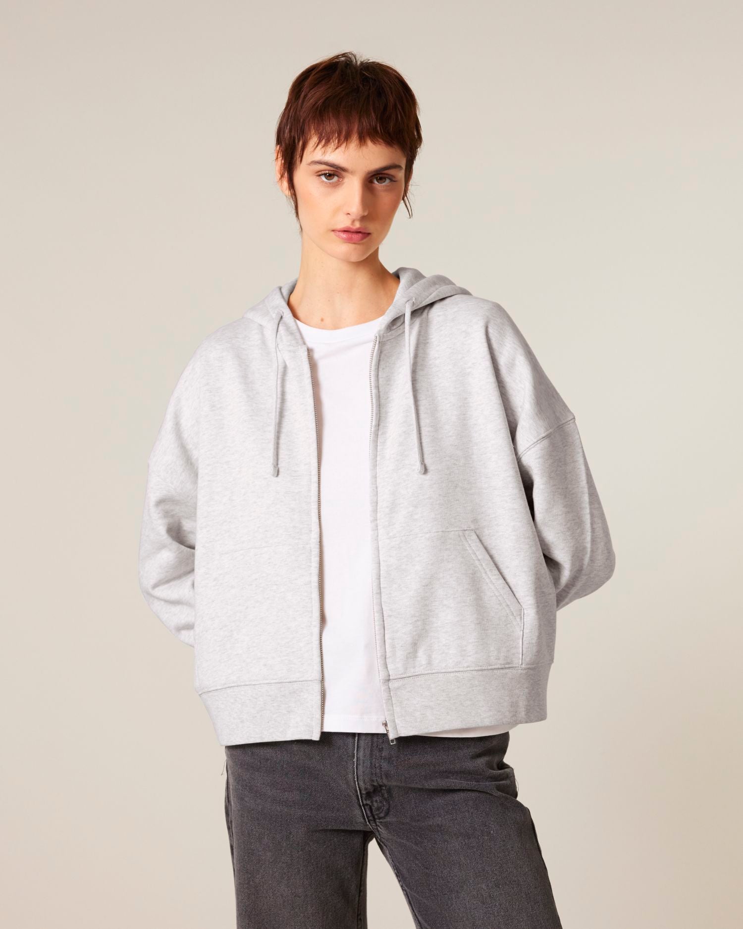 Stella Ida – Women Zip-thru sweatshirt - White